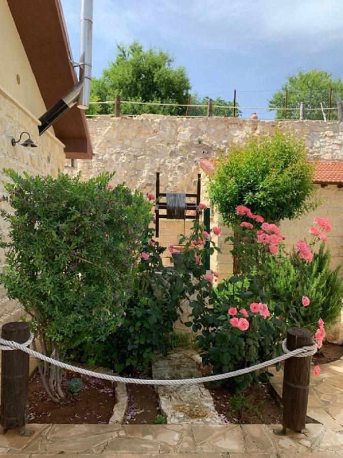 Lofou Traditional House Esterno foto
